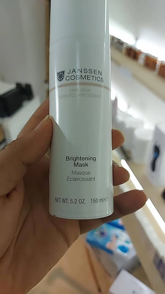 ماسک کرمی ضدلک وروشن کننده یانسن brightening mask